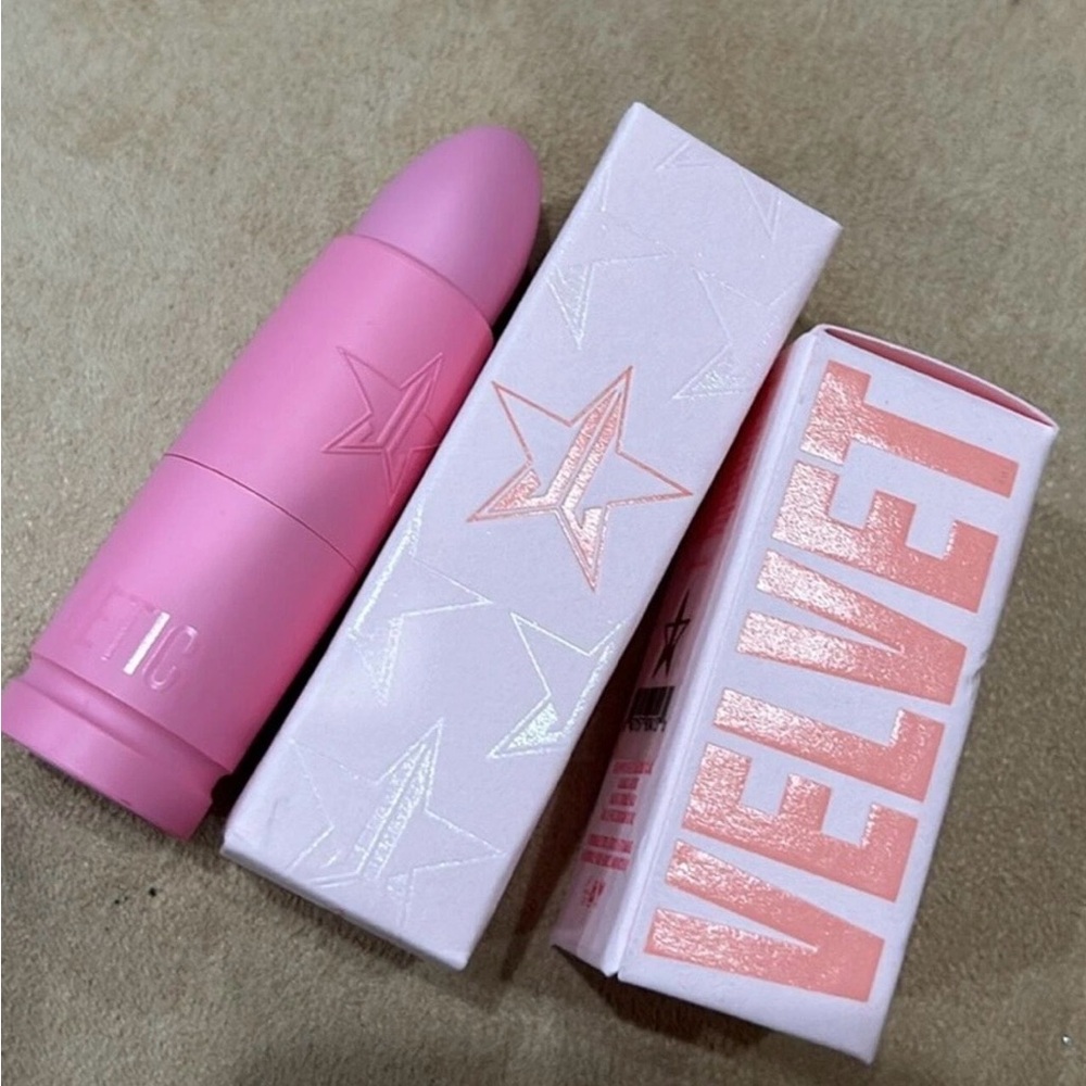 Jeffree Star Cosmetics Velvet Trap Lipstick in Major Attittude New in box - Picture 5 of 7